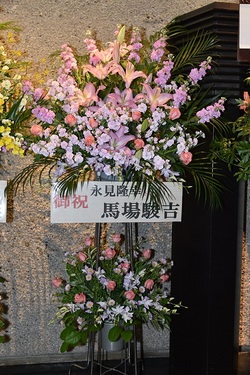 flowers stand s.baba.JPG