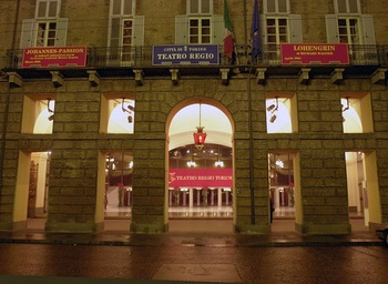 teatro regio di torino facade 5.jpg